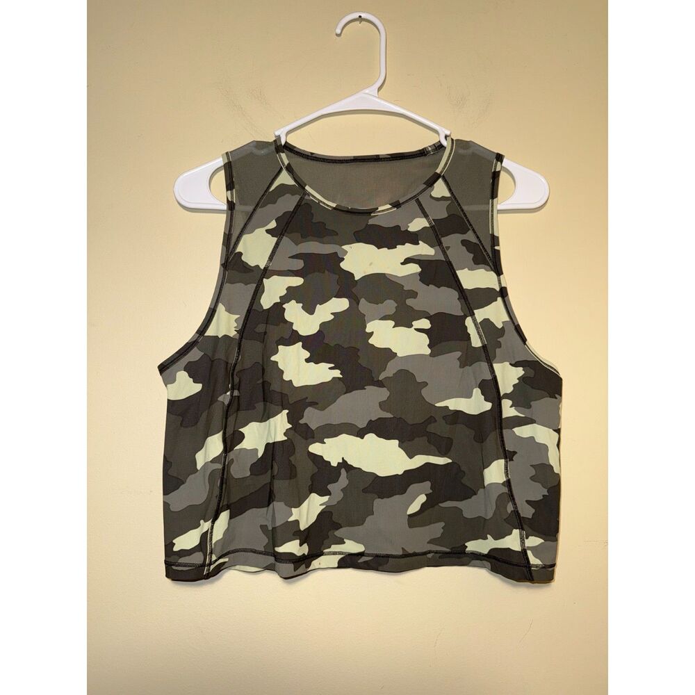 Lululemon Cropped Green Camoflauge Sculpt Tank | Size 4-6? | Activewear
